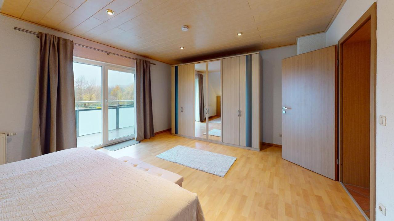 Ferienhaus Hoffmann Am Rheinbogen Altlussheim Exteriör bild